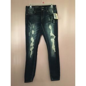 Lovesick Distressed Skinny Jeans